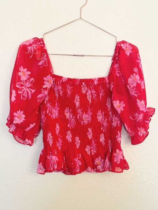 Wayf Tops - WAYF Pink Red Crop Top Ruched Feminine Coquette Going Out Top S